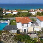 Villa Nautica Villa *