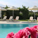 Nautica Villa *