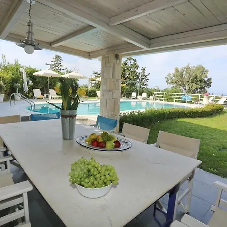Nautica Villa