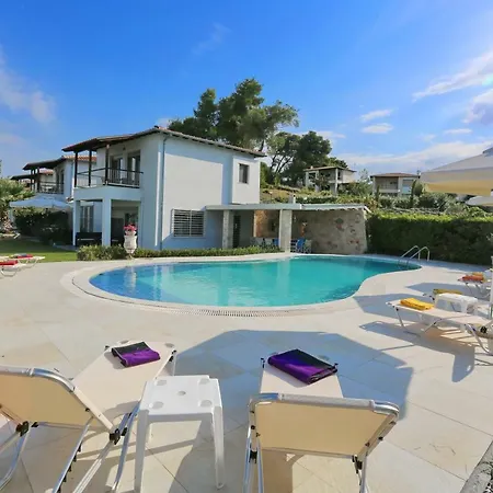 Nautica Villa Hanioti
