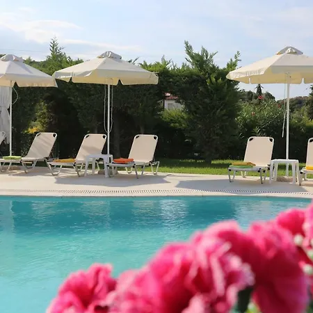 Nautica Villa *