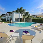 Nautica Villa Χανιώτη